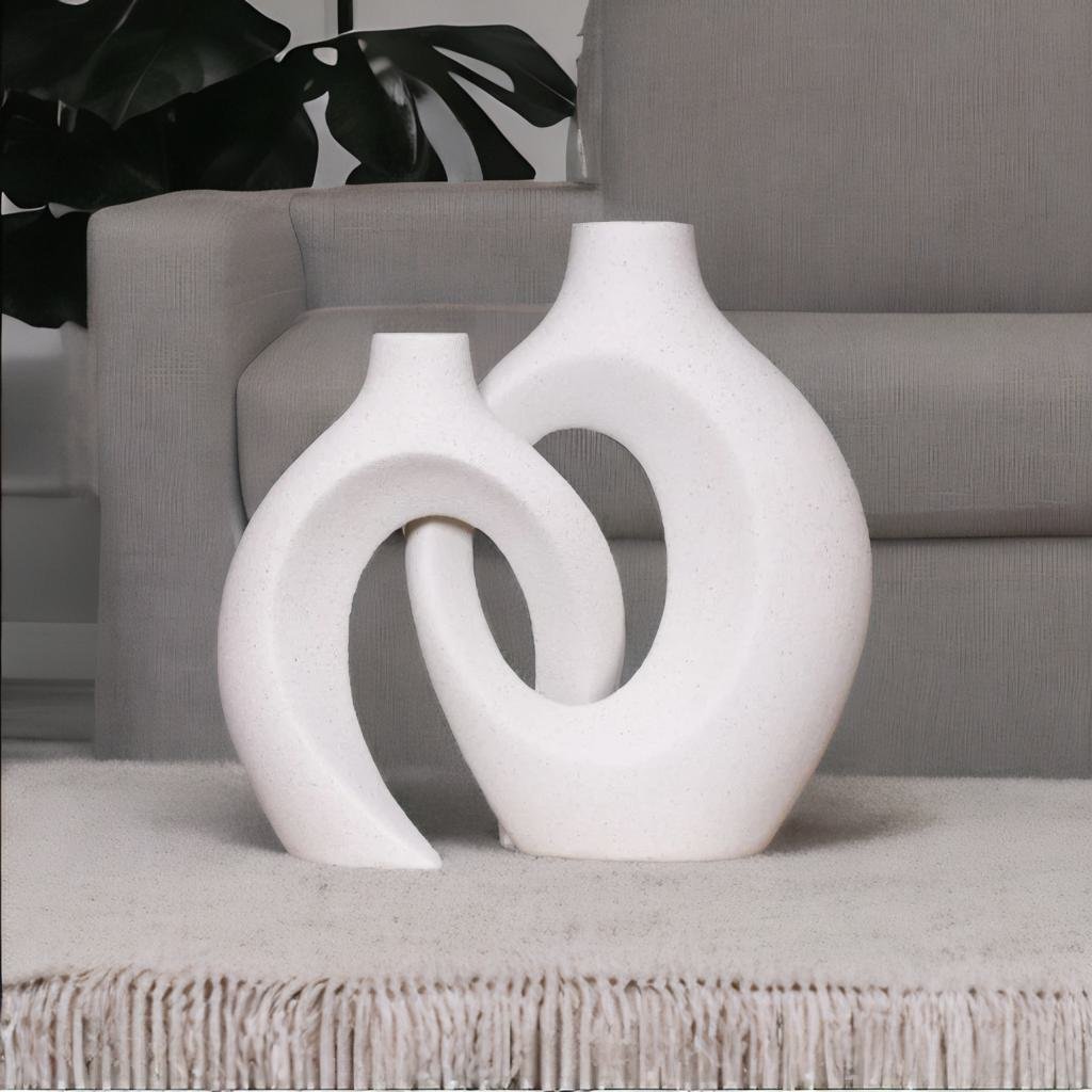 Intertwined Flower Vase