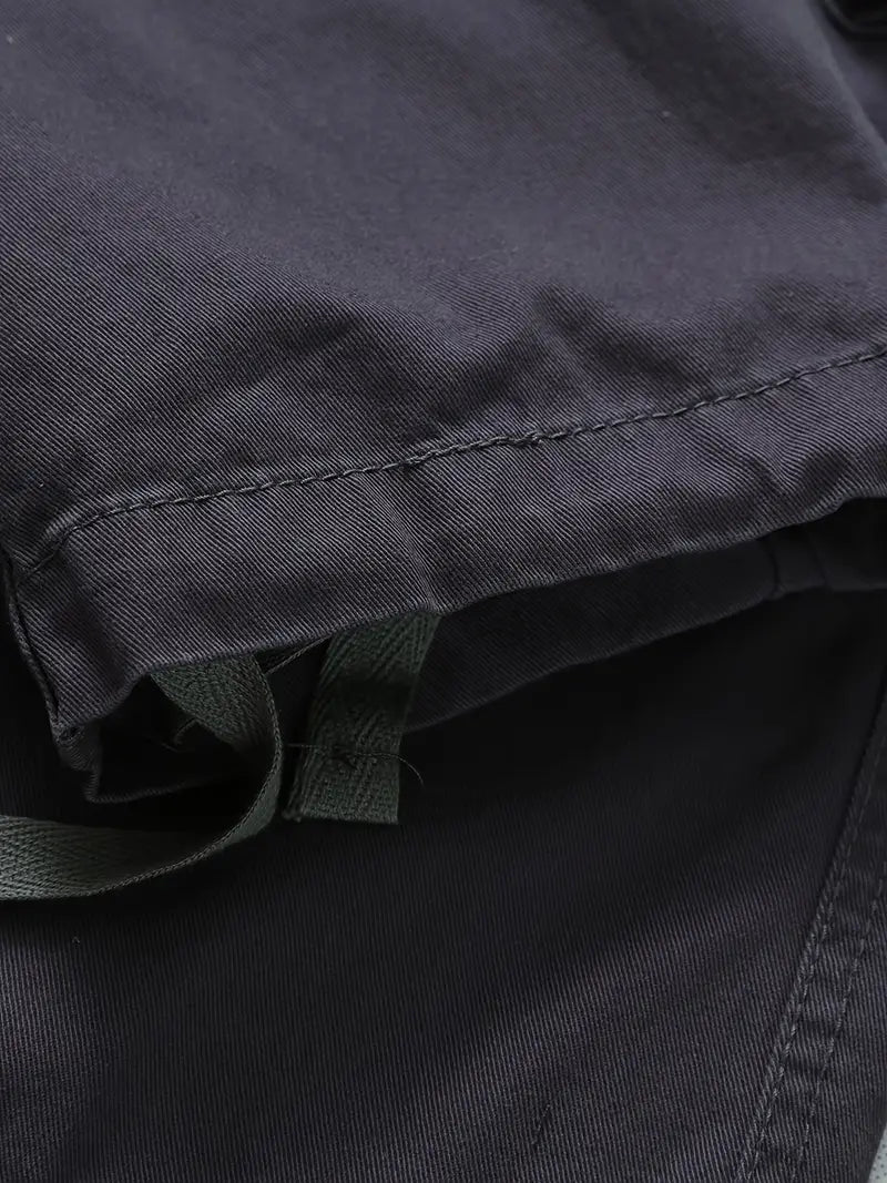 Loose-Fit Multi-Pocket Cargo Pants