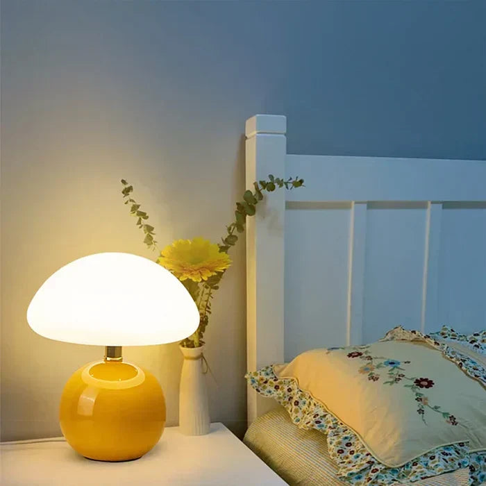 Modern Bauhaus-Style Ceramic Mushroom Table Lamp