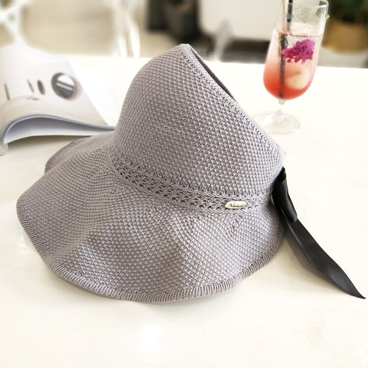 Stylish Summer Hat with Ponytail Hole