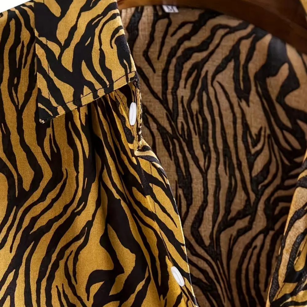 Unisex Tiger Print Shirt – Stylish Button-Up for Summer