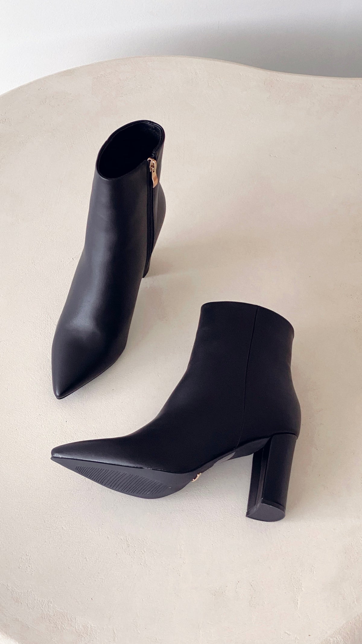 Women's Block-Heel Ankle Boots – Elegant & Comfortable