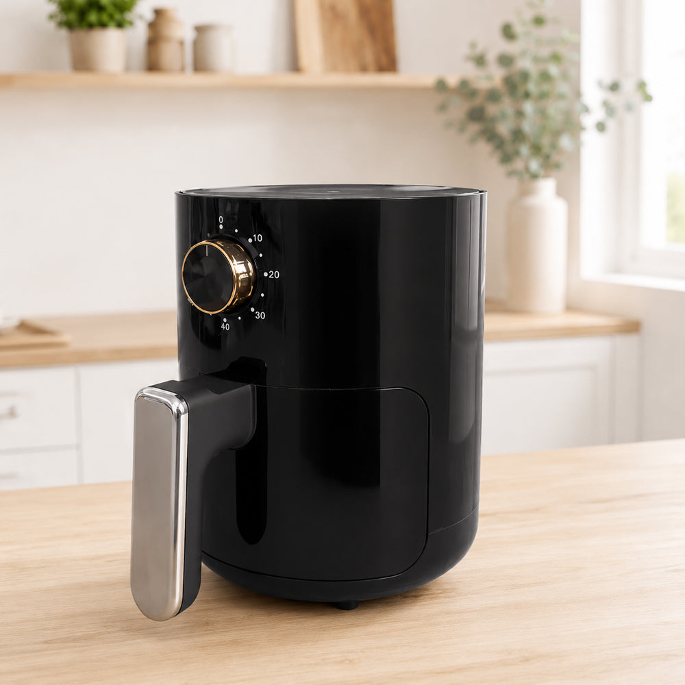 2-Litre Air Fryer - Compact and Easy Cooking