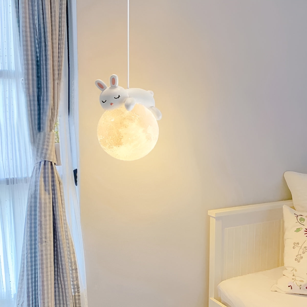 Charming Animal Pendant Light
