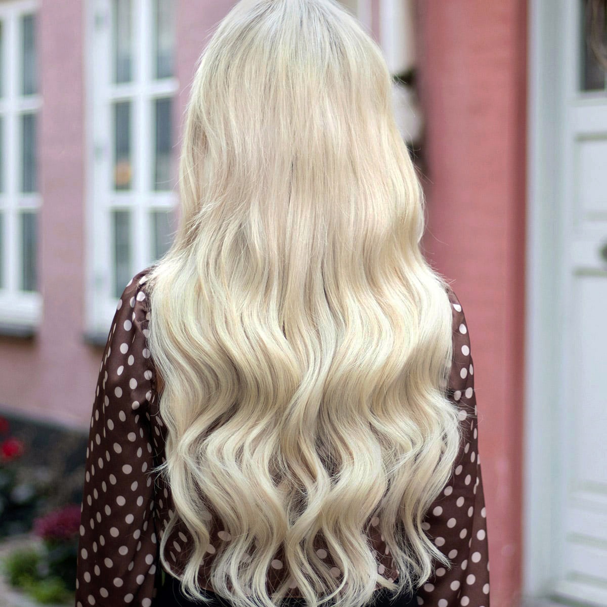 Clip-In Hair Extensions – Light Ash Blonde 60B