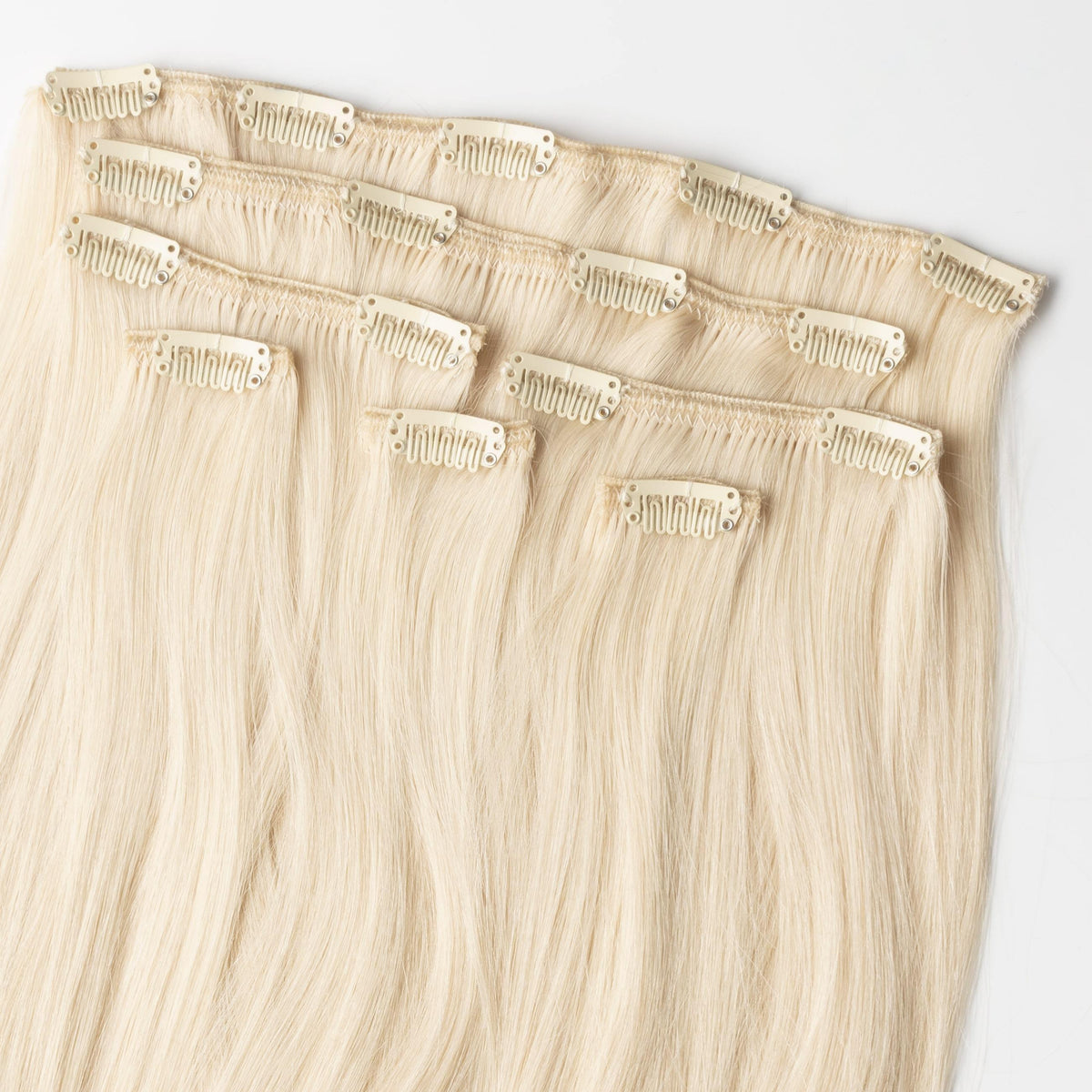 Clip-In Hair Extensions – Light Ash Blonde 60B