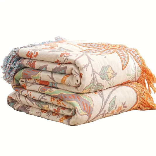 Comfortable and Stylish Picnic Blanket