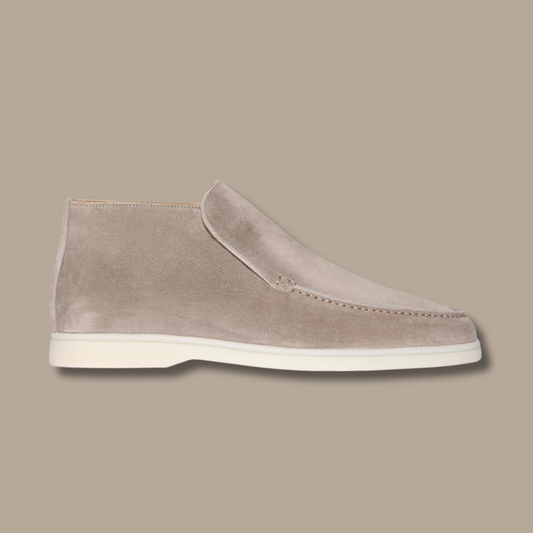 Comfortable Men's Slip-On Shoes - Elegant & Versatile