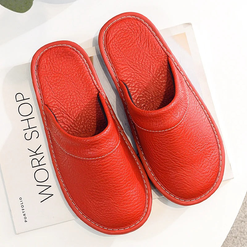 Comfortable Men's Slippers – Elegance & Relaxation