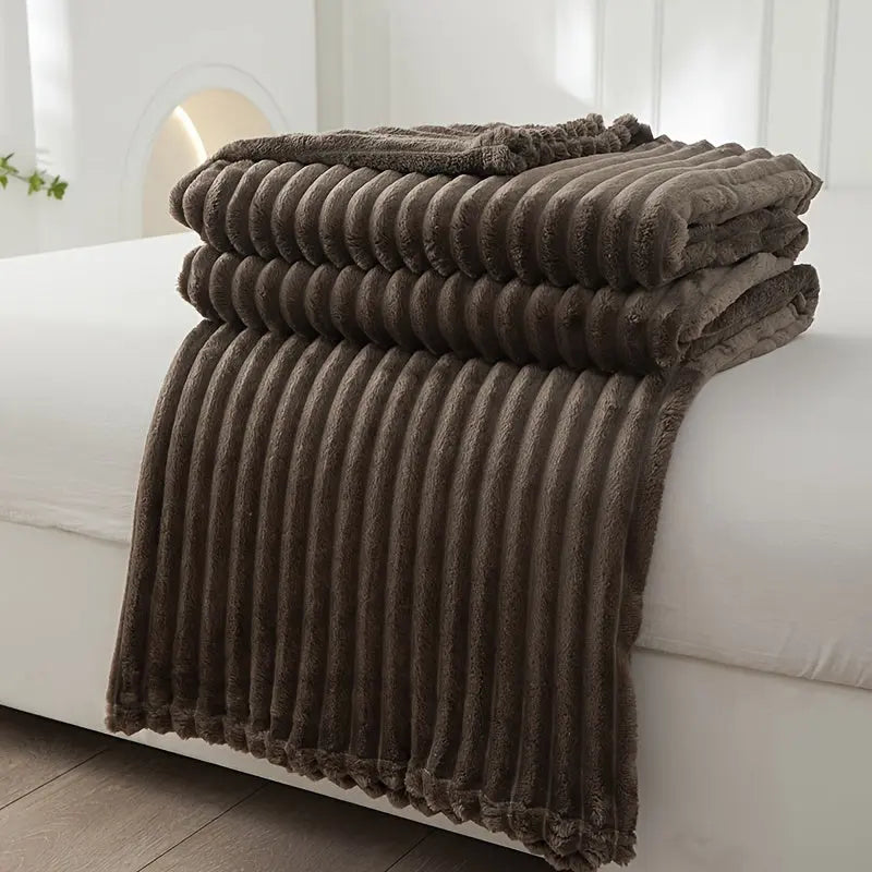 Designer Lighting Feature – Precision Craftsmanship and Soft Light in Every Detail