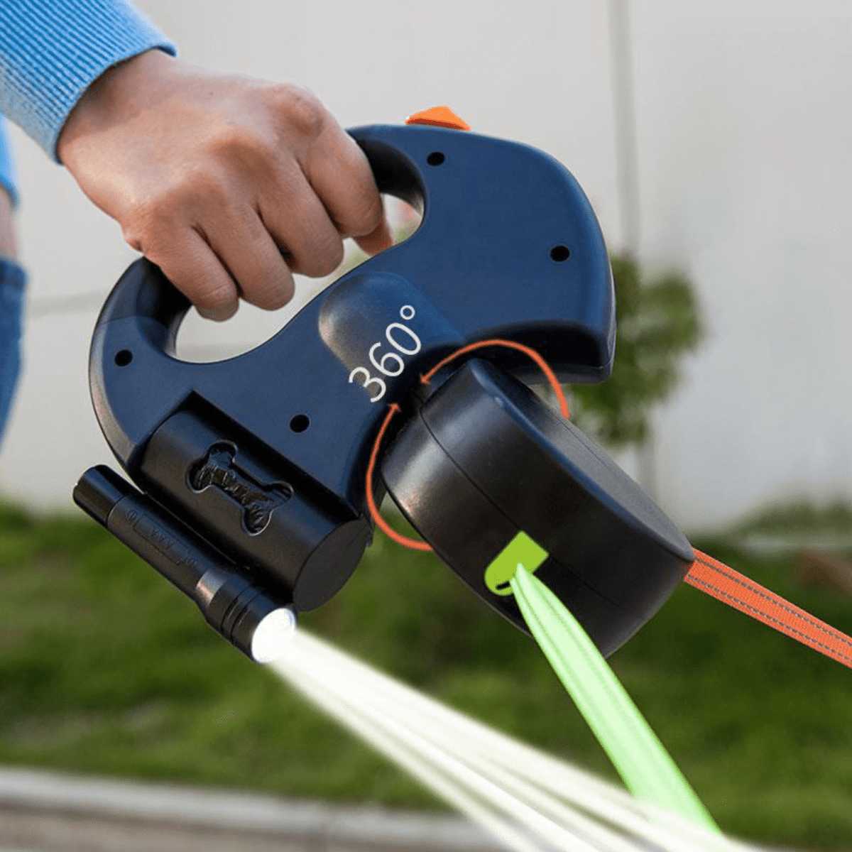 Dog Leash for Two Dogs with Rotating Reel
