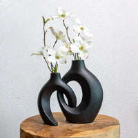 Intertwined Flower Vase