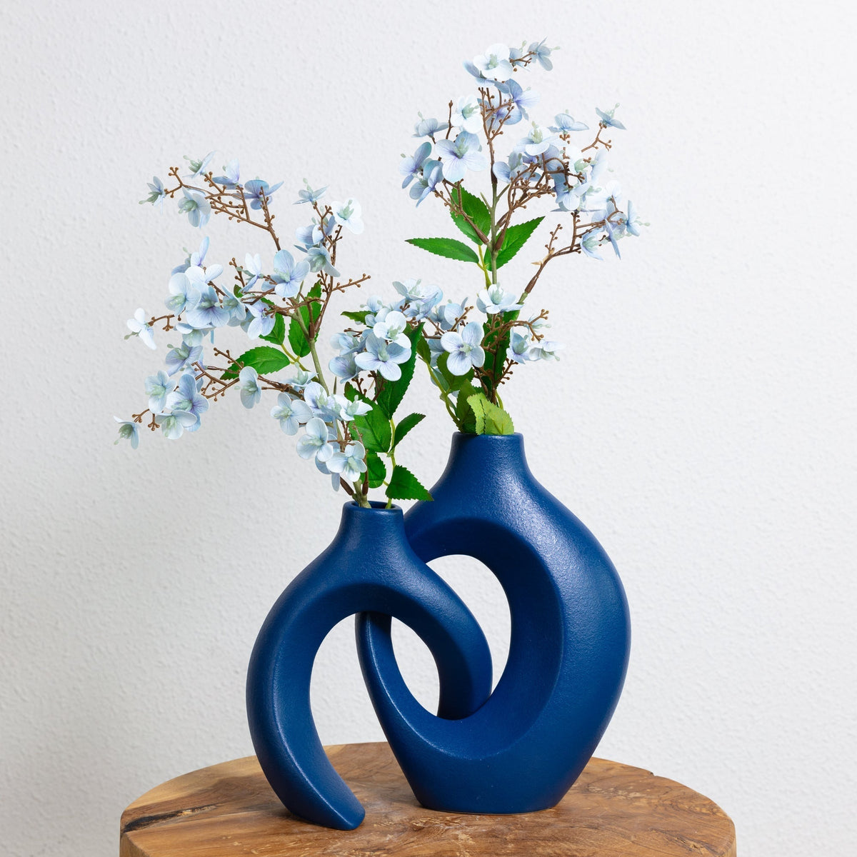 Intertwined Flower Vase
