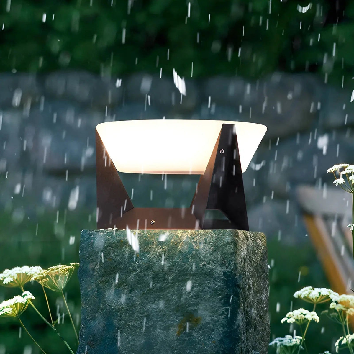 Japanese-Inspired Design Light