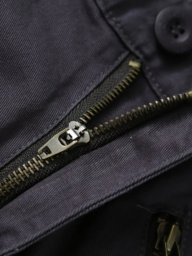 Loose-Fit Multi-Pocket Cargo Pants
