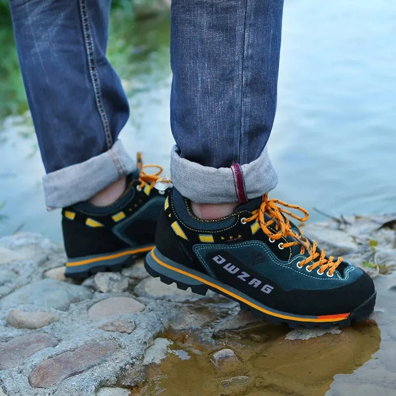 Low-Cut Lace-Up Outdoor Shoes
