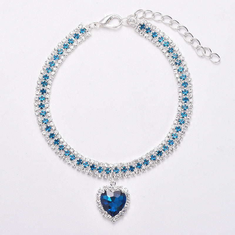 Luxury Crystal Cat Collar with Reflective Gemstone Heart Pendant