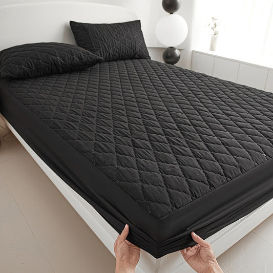 Luxury Waterproof Mattress Protector – Quilted & Breathable Sleeping Comfort