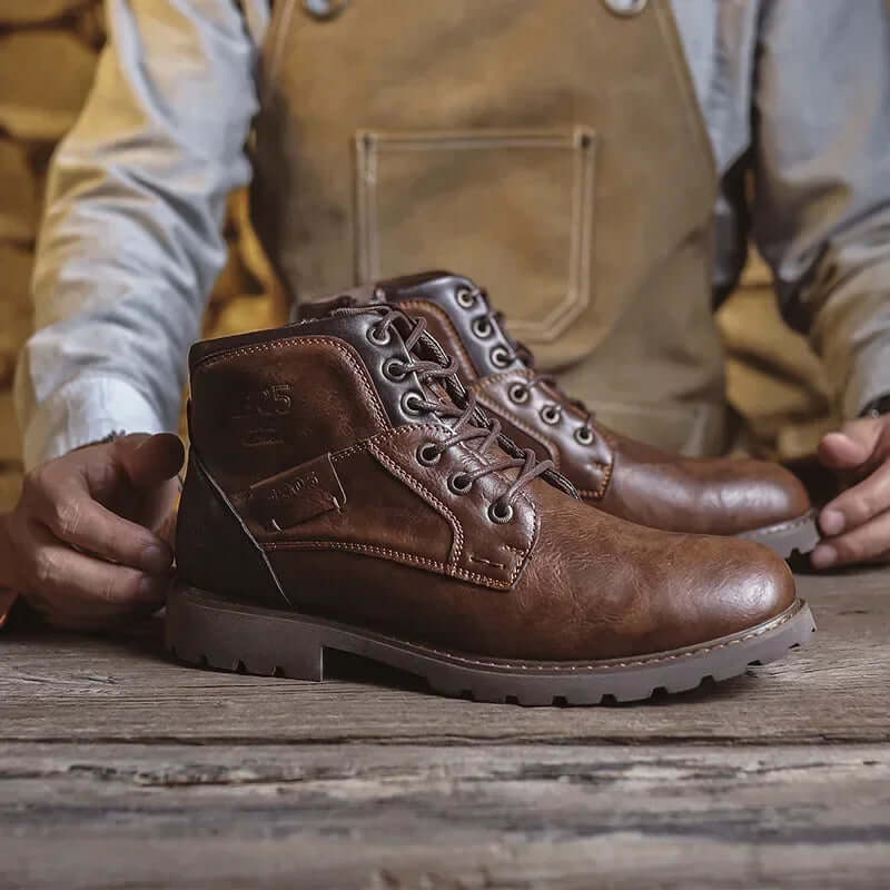 Men's Classic Boots – Timeless Style and Comfort
