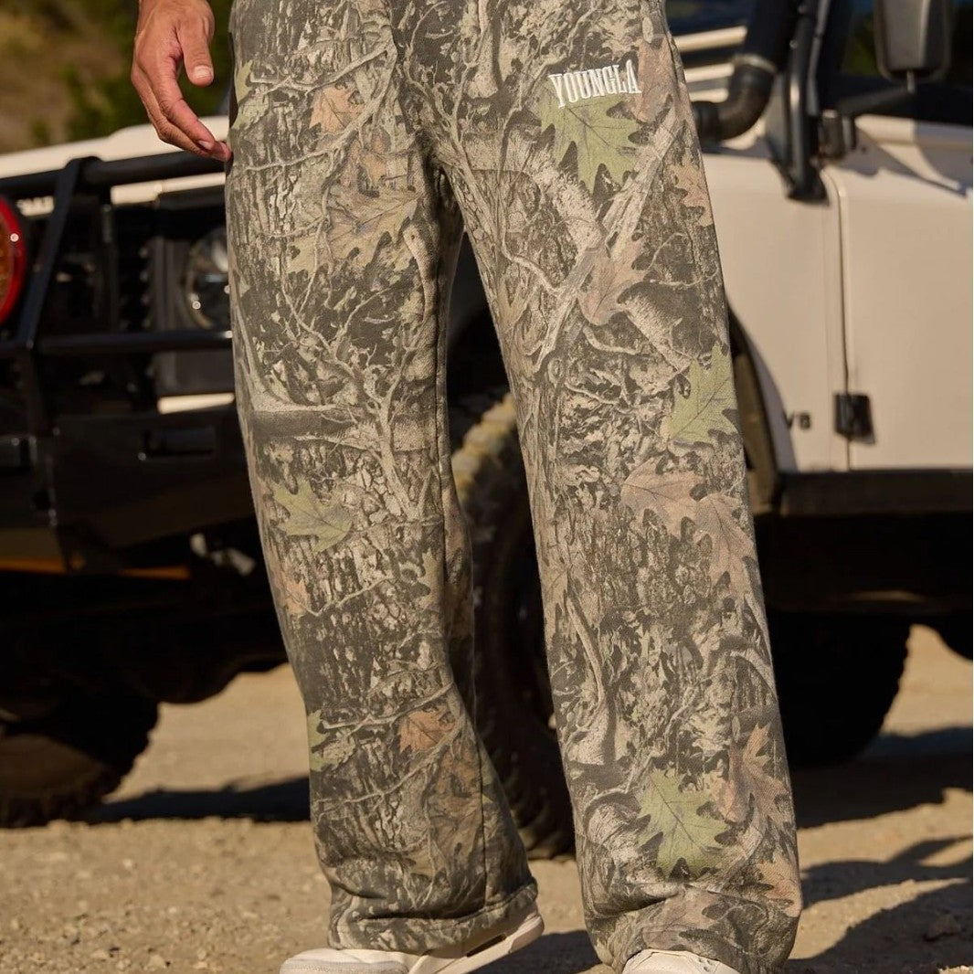 Men's Loose Camouflage Jogging Pants with Elastic Comfort Waistband and Thigh Logo