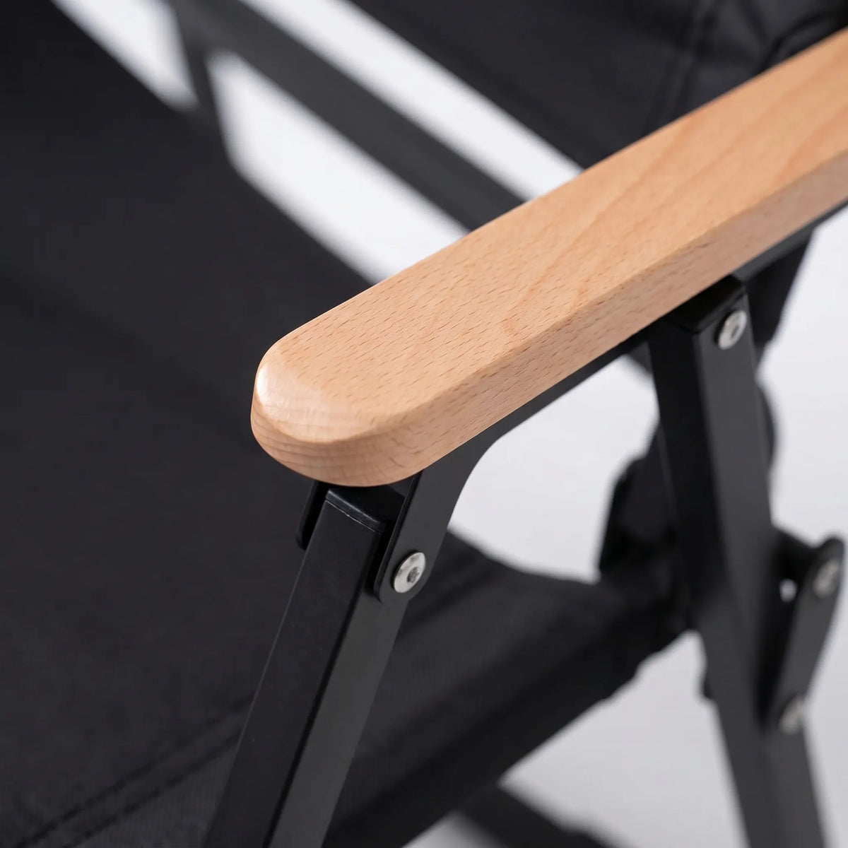 Modern Folding Outdoor Chair