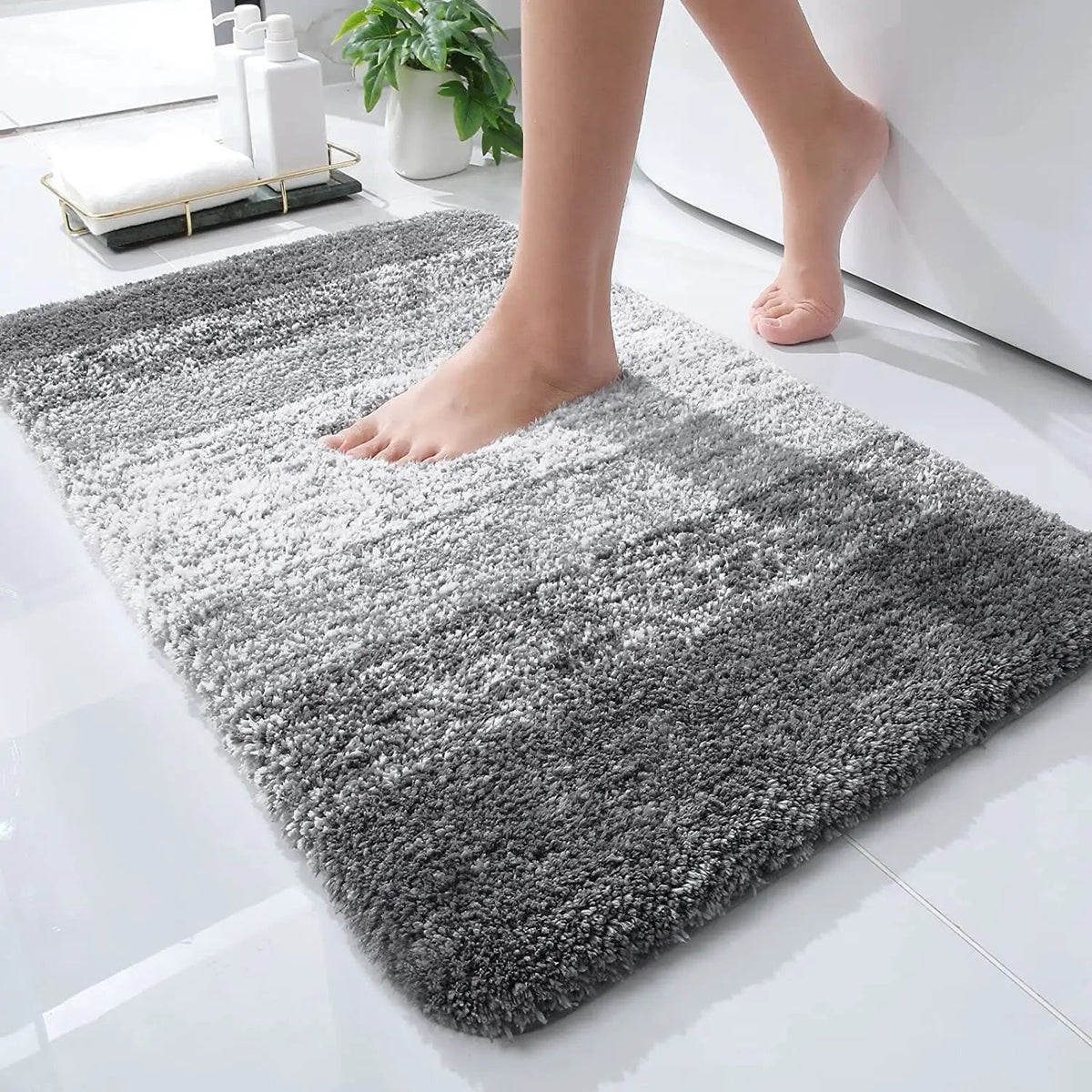 Non-Slip Microfiber Bath Mat
