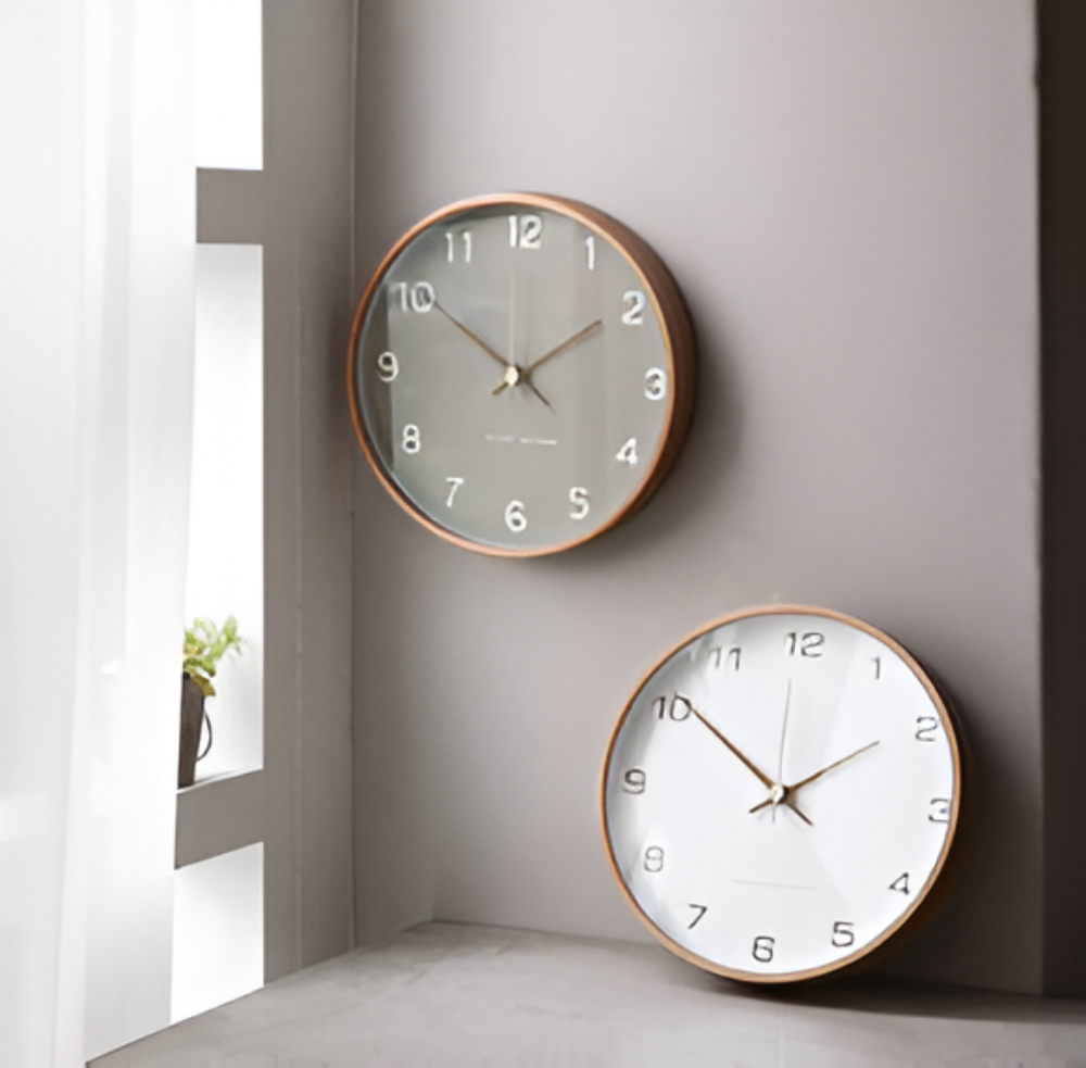 Round Wooden Wall Clock – Silent & Stylish for the Home