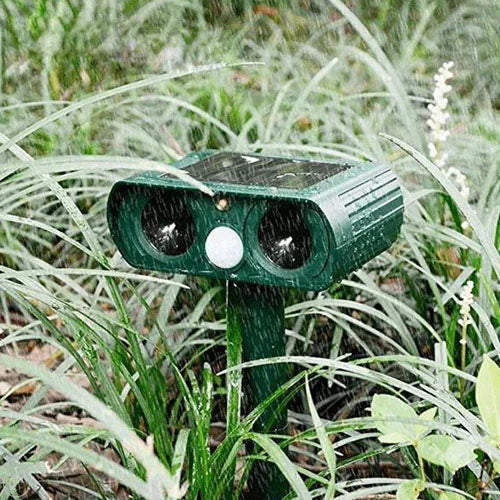 Solar Ultrasonic Animal Repeller with Infrared Sensor