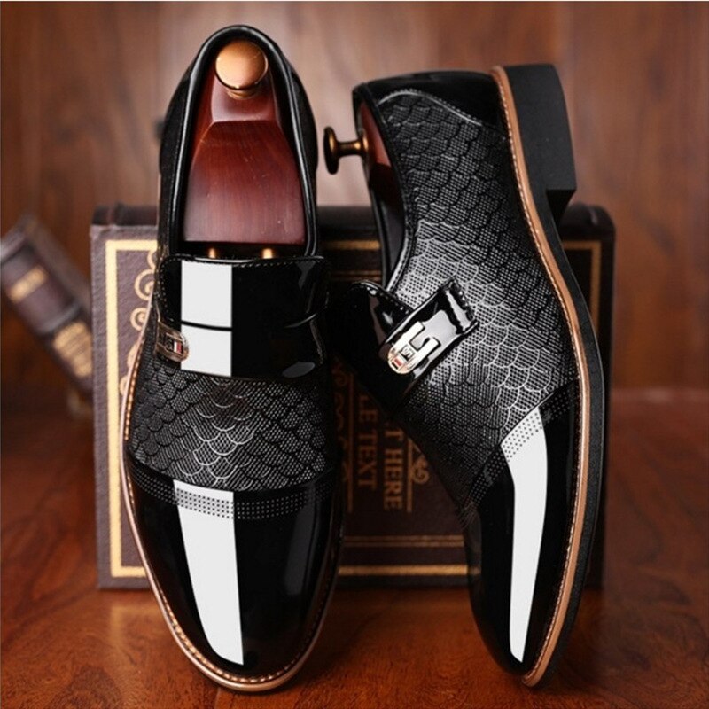 Stylish Glossy Men's Dress Shoes