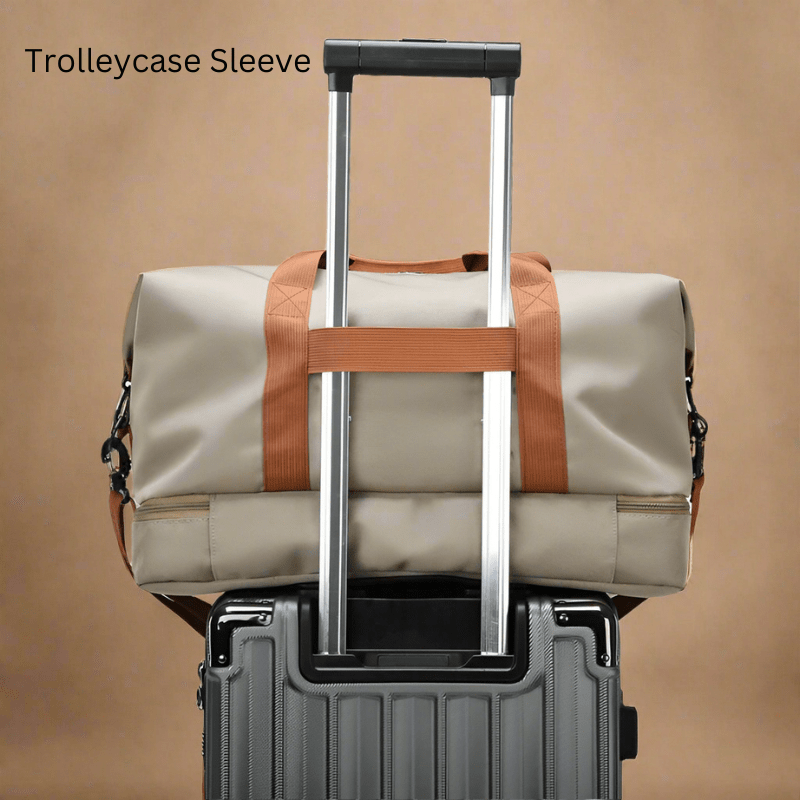 Unisex Sports Bag with Smart Organization for Workout and Travel