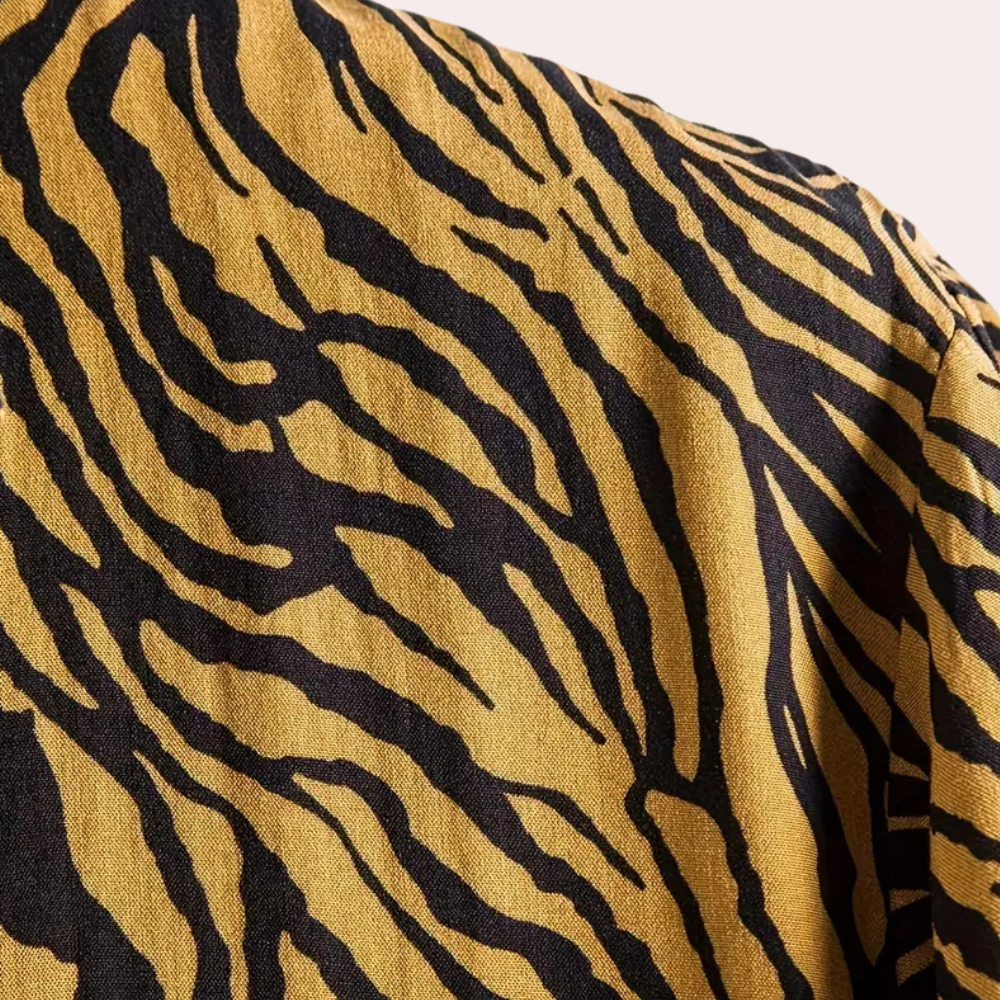 Unisex Tiger Print Shirt – Stylish Button-Up for Summer