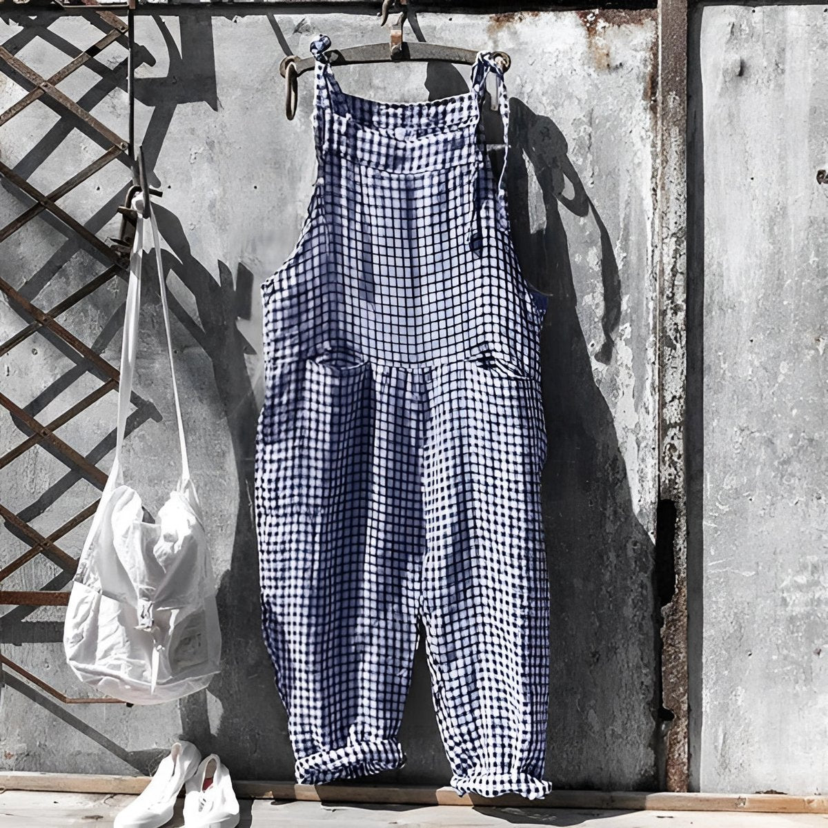 Unisex Vintage Striped Loose-Fit Adjustable Strap Overalls