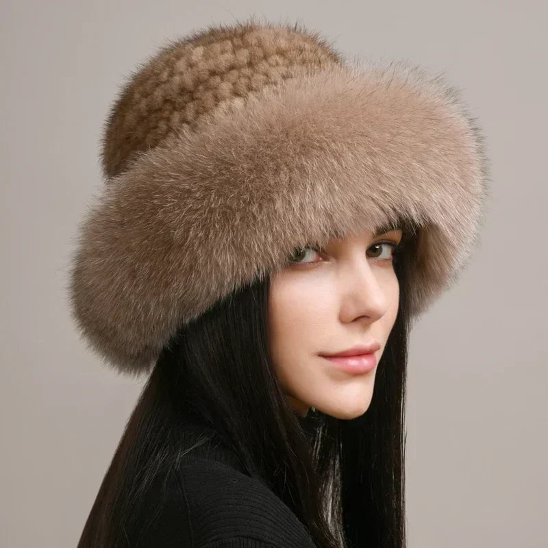 Voluminous Women's Hat with Visor - Cassandra