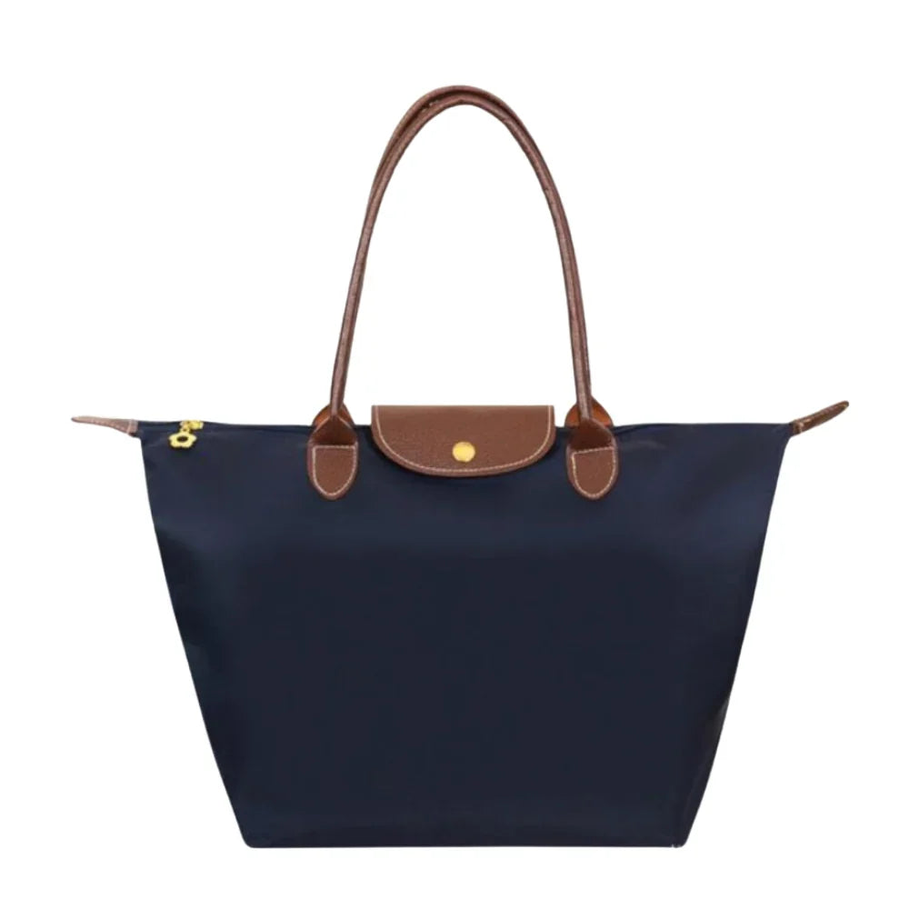 Waterproof Travel Bag – Elegant and Spacious