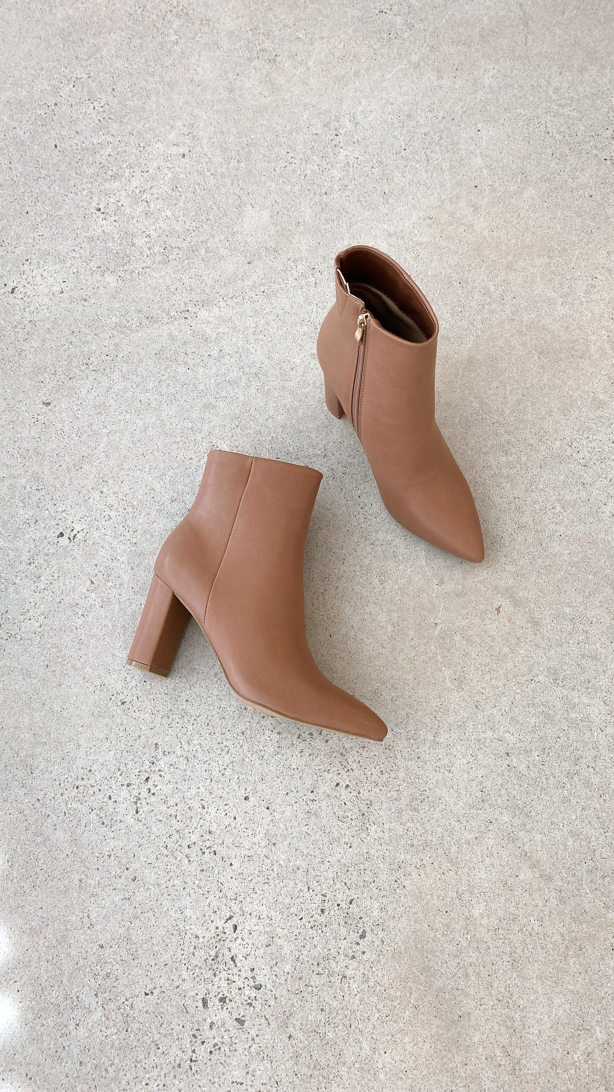 Women's Block-Heel Ankle Boots – Elegant & Comfortable