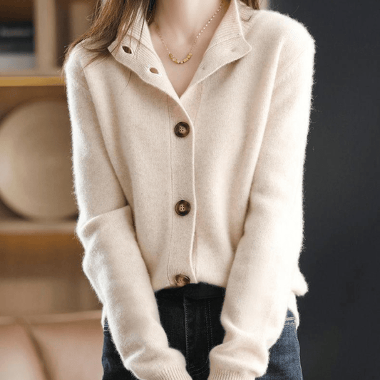 Women's Cardigan - Soft, Elegant Sweater with a Comfortable Fit