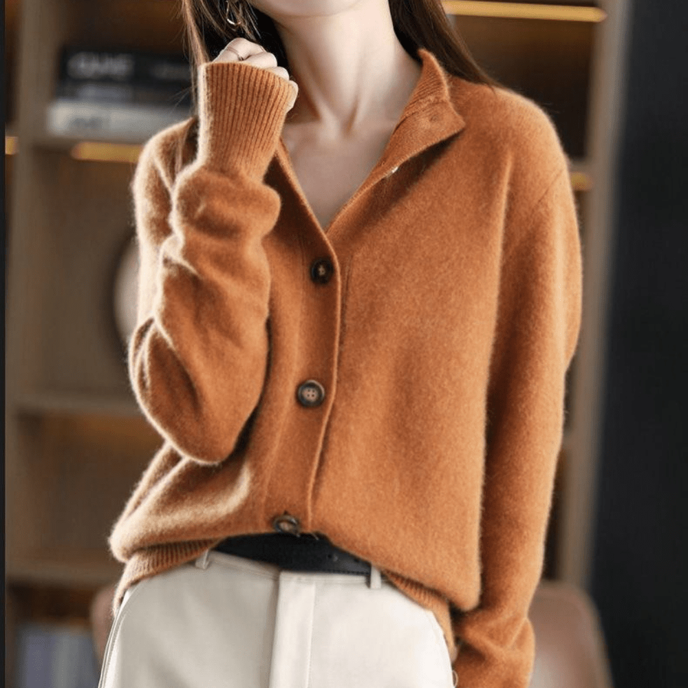 Women's Cardigan - Soft, Elegant Sweater with a Comfortable Fit