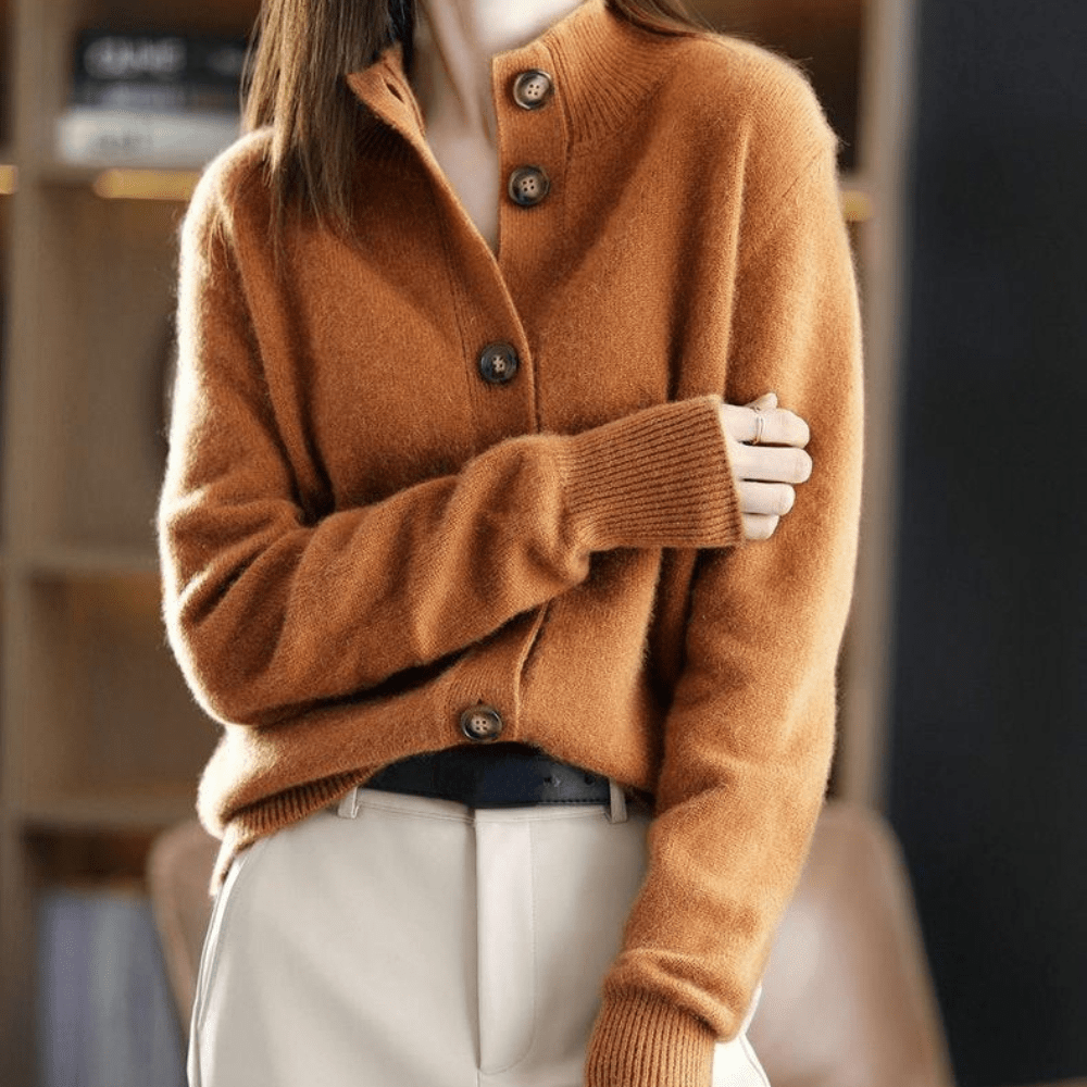 Women's Cardigan - Soft, Elegant Sweater with a Comfortable Fit