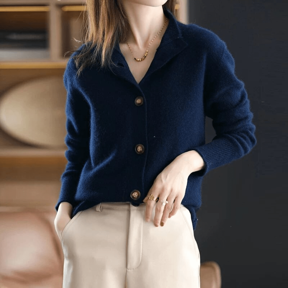 Women's Cardigan - Soft, Elegant Sweater with a Comfortable Fit