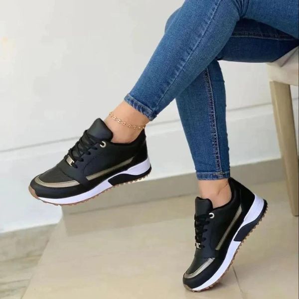 Women's Chunky Sole Athletic Shoes
