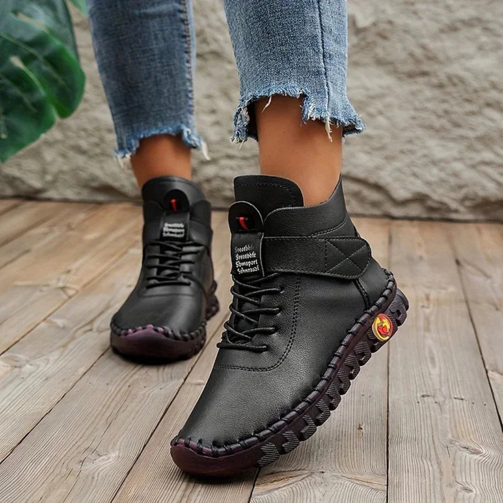 Women's Hiking Boots