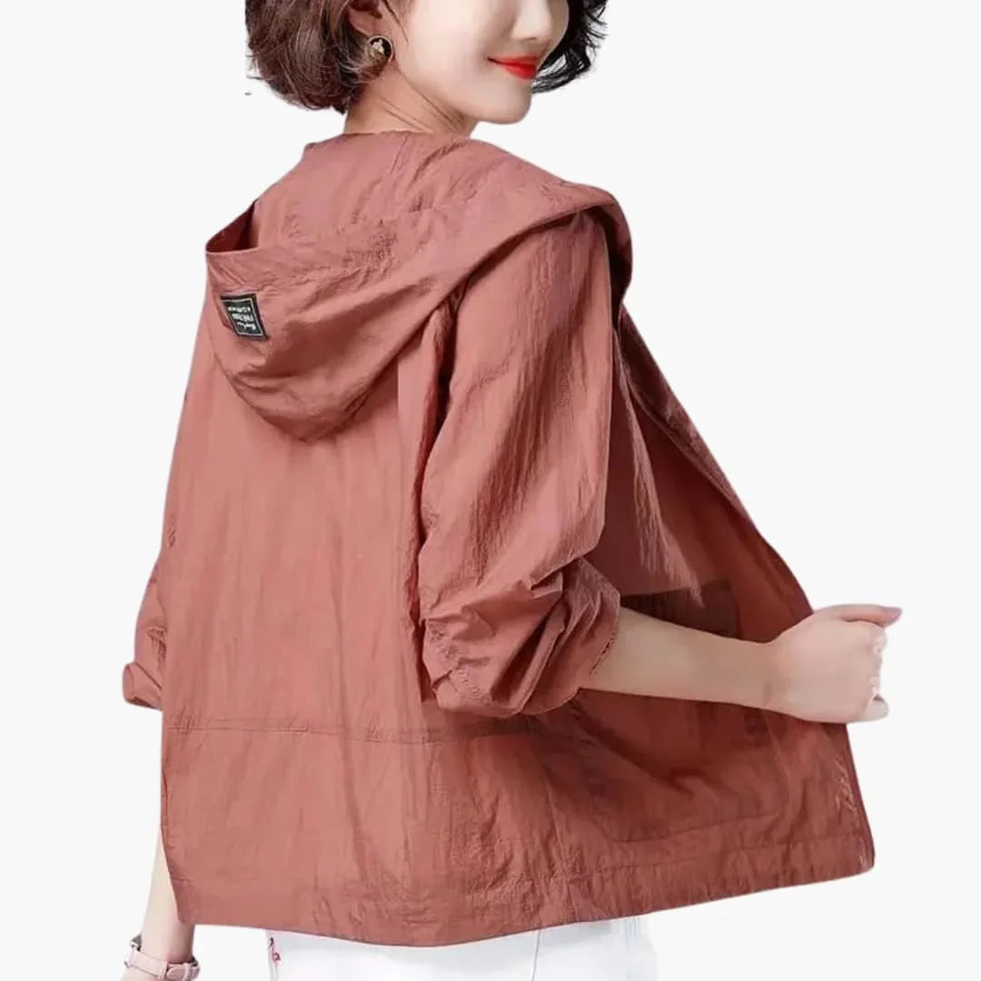 Women's Hooded Rain Jacket for Everyday and Leisure