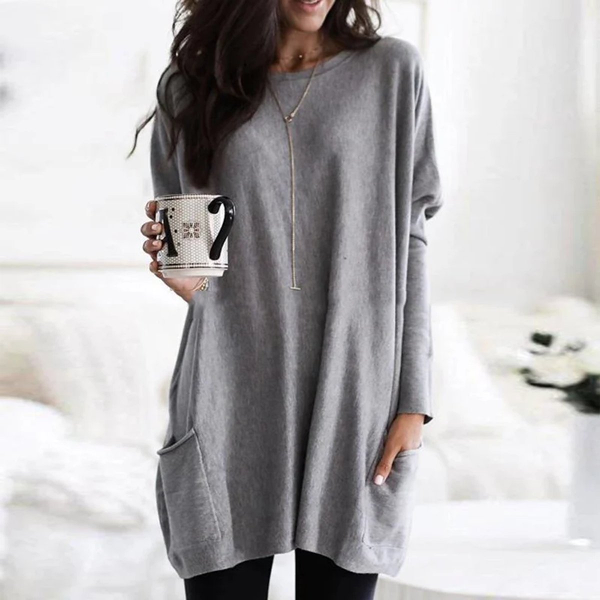 Women's Oversized Long-Sleeve Tunic Top with Pockets