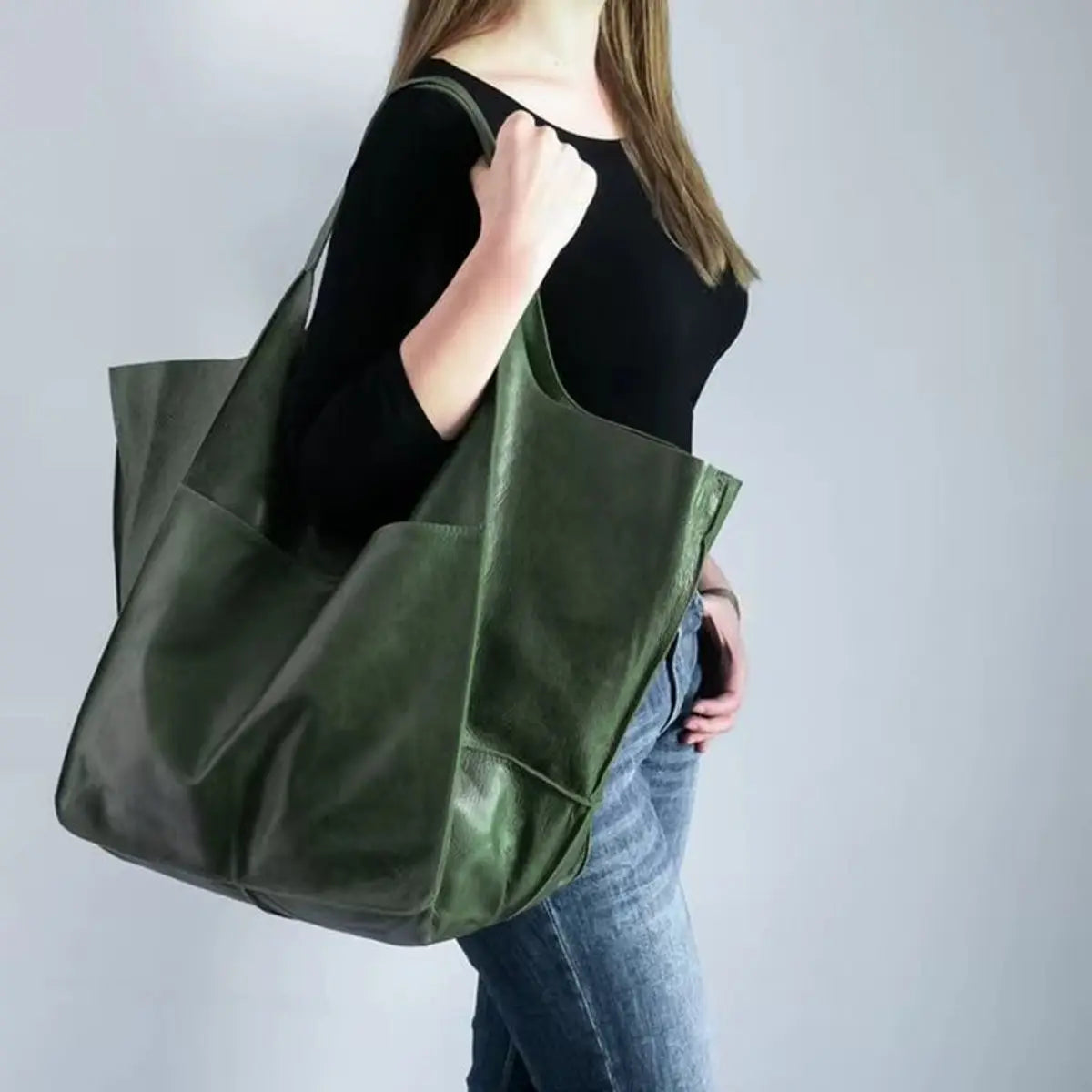 Women's Oversized Magnetic Closure Tote Bag