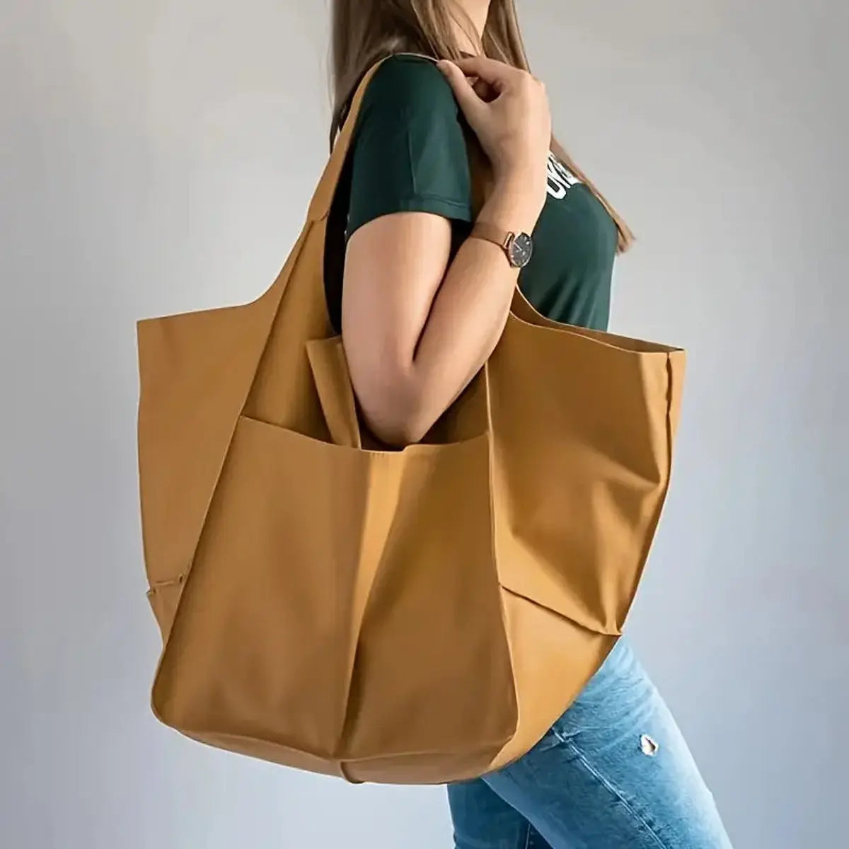 Women's Oversized Magnetic Closure Tote Bag