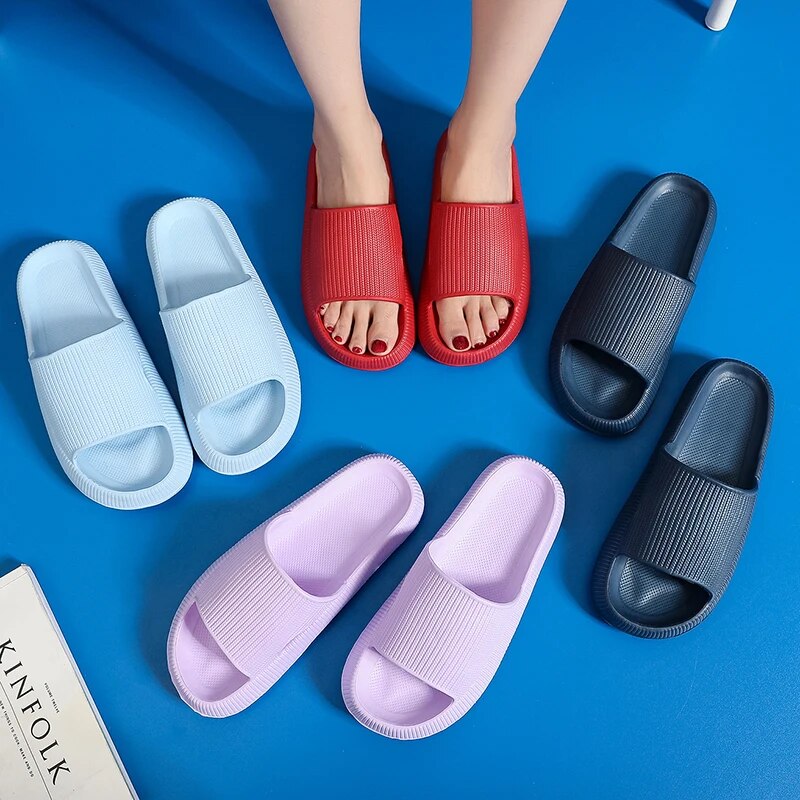 Women's Platform Cloud Slippers - Comfort Sandals