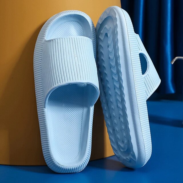 Women's Platform Cloud Slippers - Comfort Sandals
