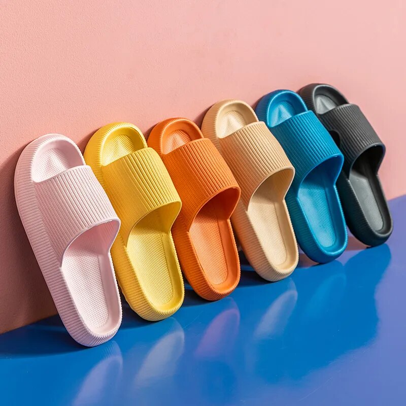 Women's Platform Cloud Slippers - Comfort Sandals