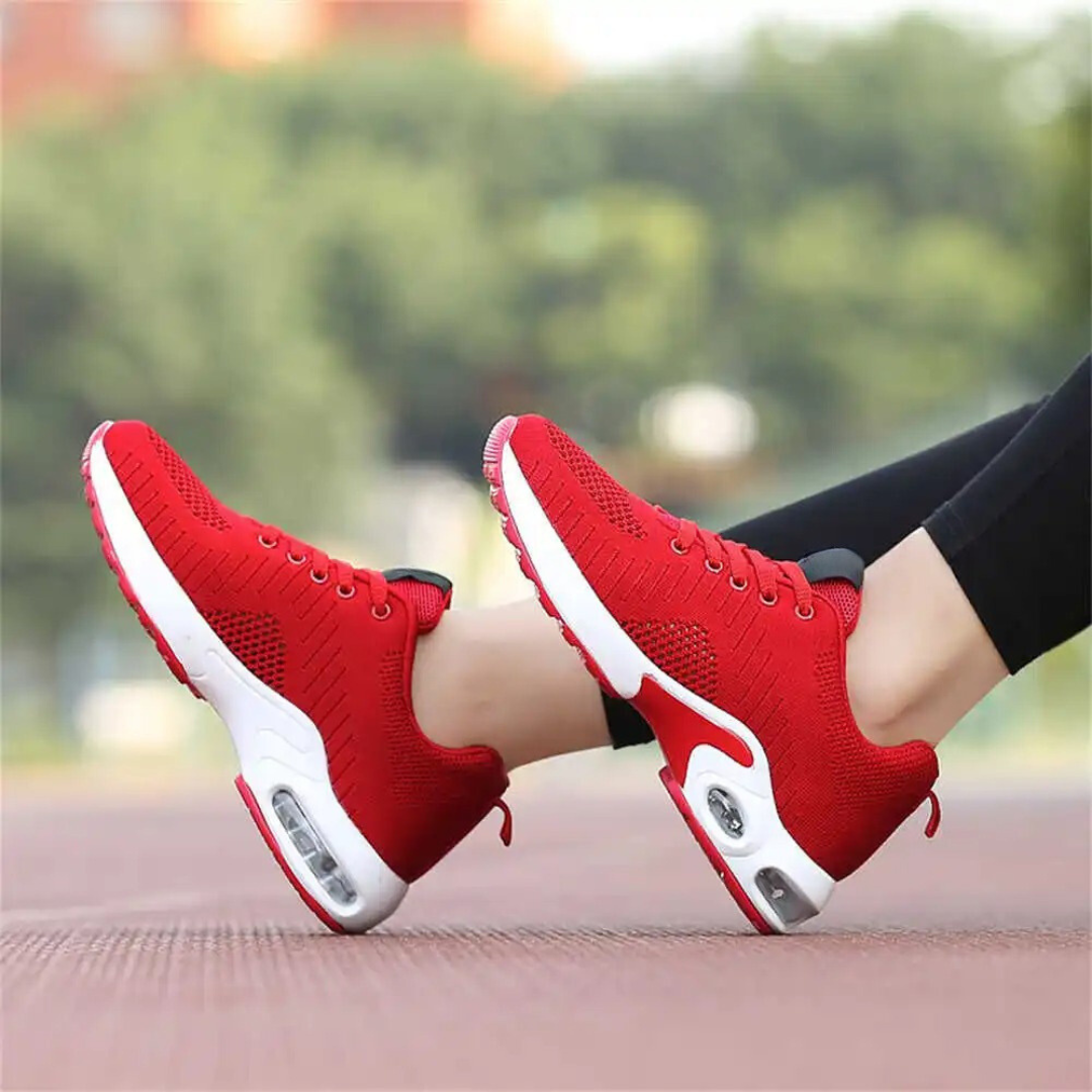 Women's Sneakers with Arch Support and Air Cushioning
