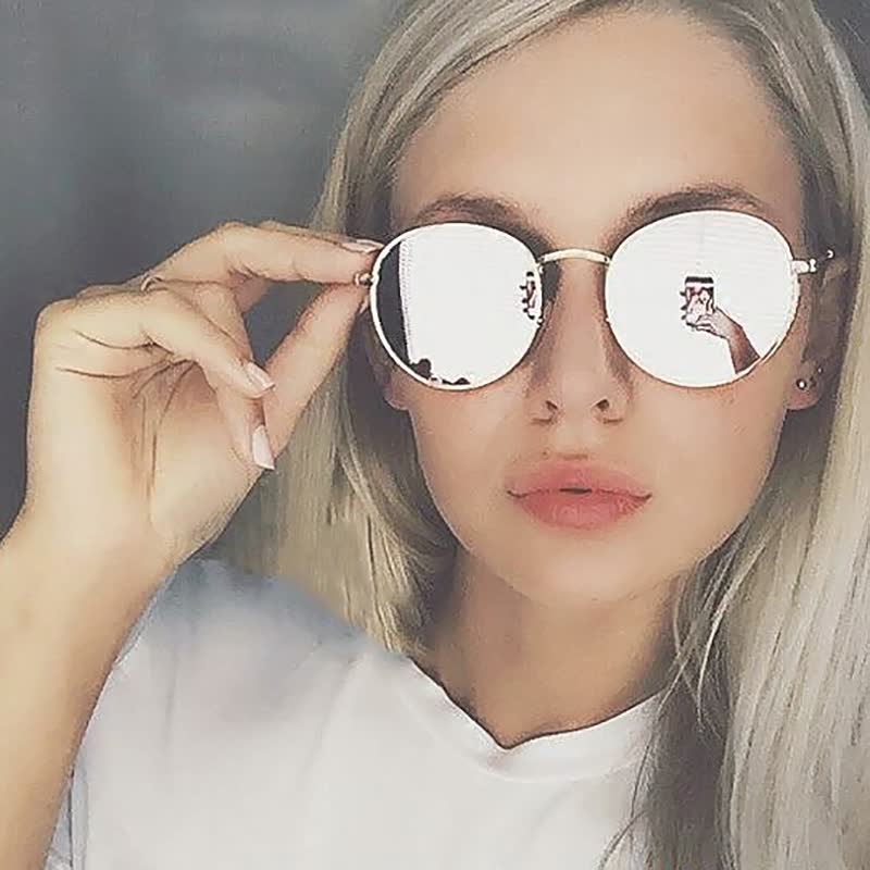 Women's Trendy Retro Sunglasses for a Stylish Look